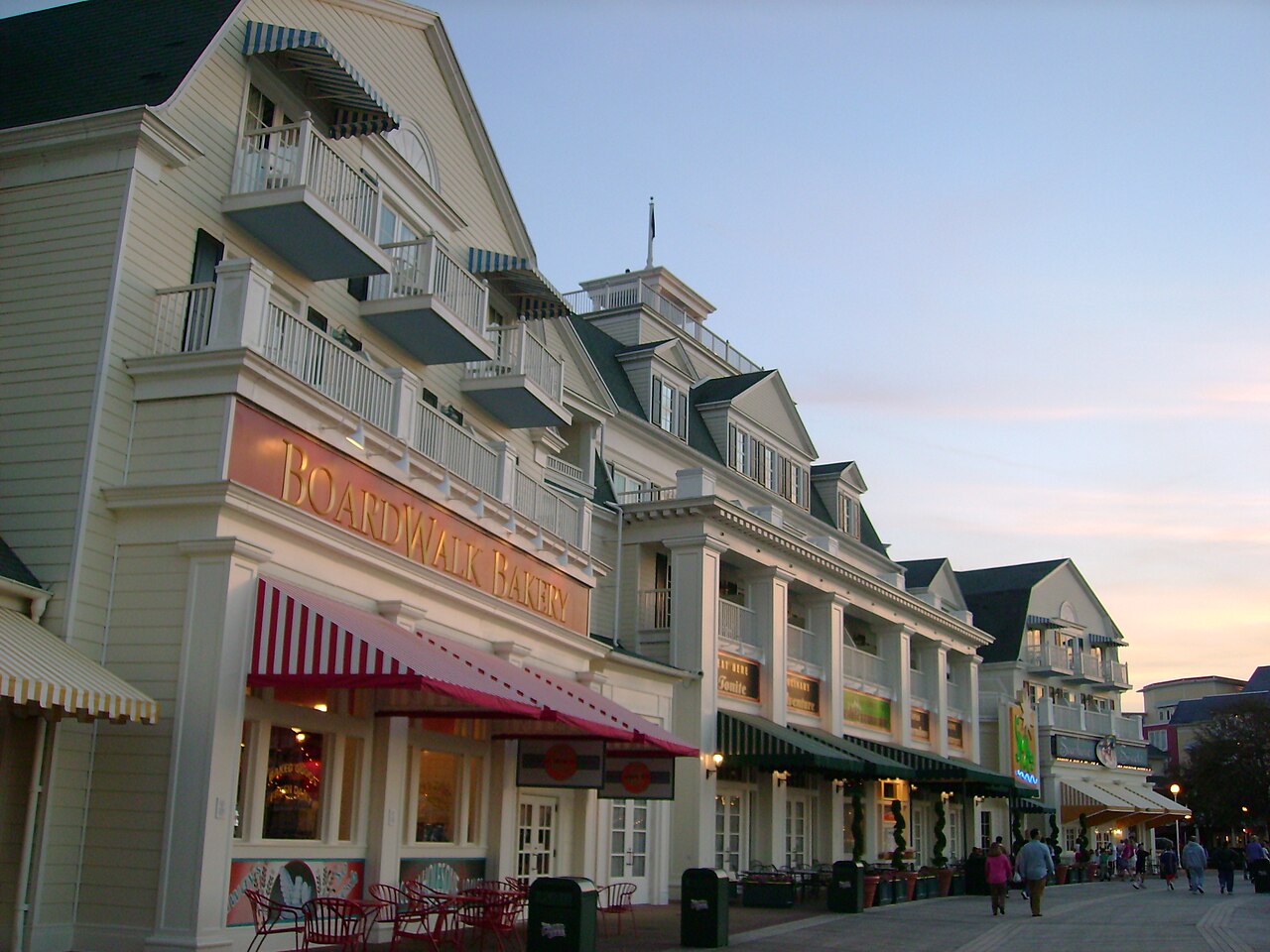 BoardWalk Inn